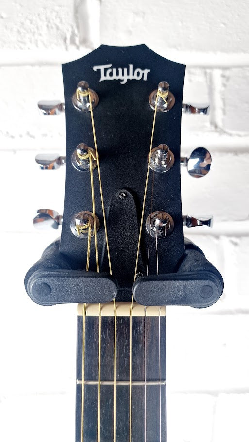 TAYLOR GS MINI E MAHOGANY ELECTRO ACOUSTIC GUITAR + TAYLOR GIG BAG