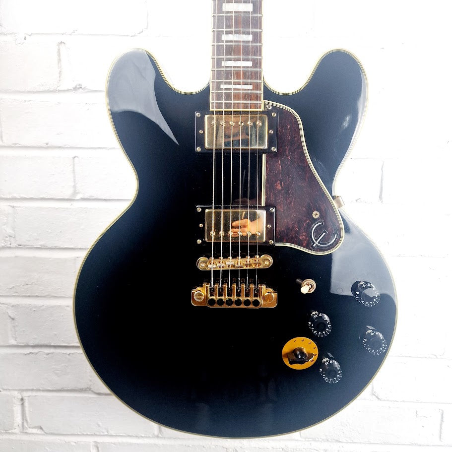 EPIPHONE BB KING LUCILLE EBONY ELECTRIC GUITAR + HARD CASE