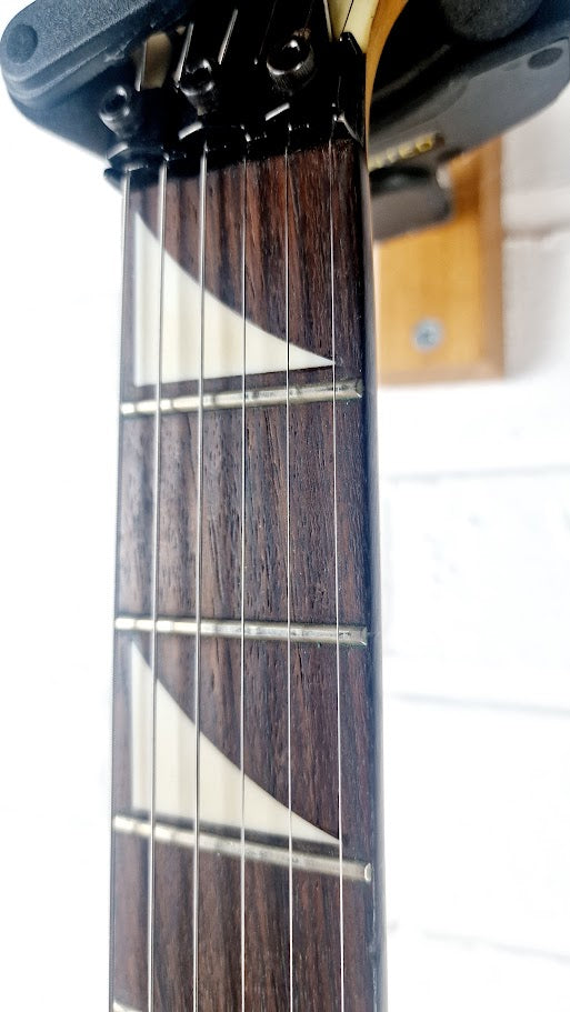 VESTER SUPER STRAT ANTIQUE WHITE 1980s ELECTRIC GUITAR