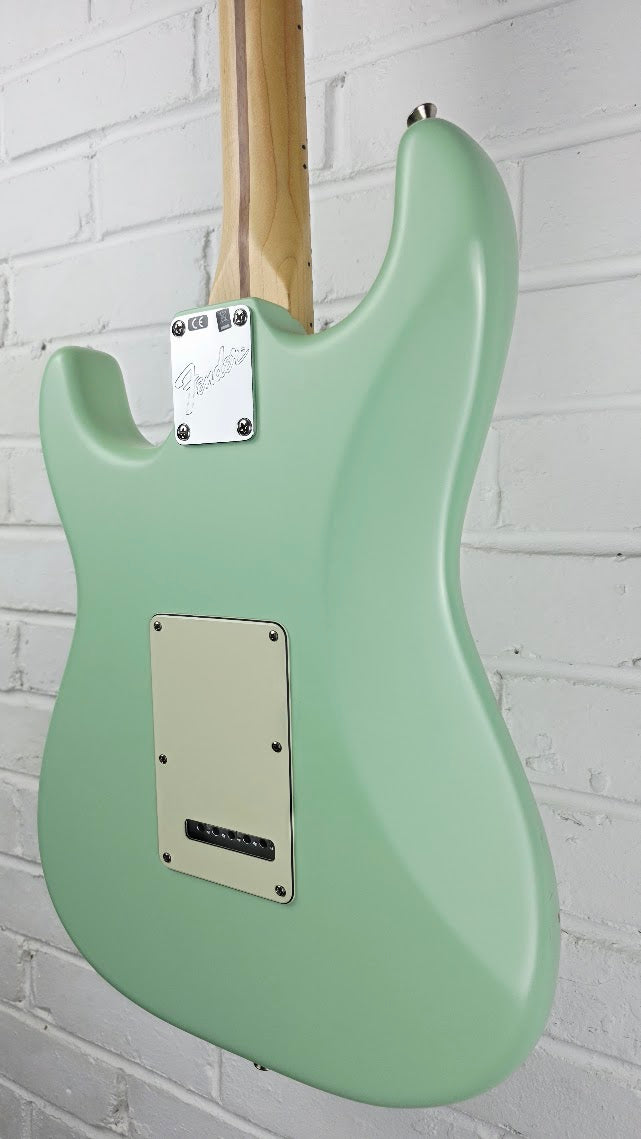 FENDER AMERICAN PERFORMER STRATOCASTER HSS SATIN SURF GREEN + HARD CASE