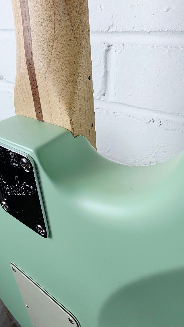 FENDER AMERICAN PERFORMER STRATOCASTER HSS SATIN SURF GREEN + HARD CASE