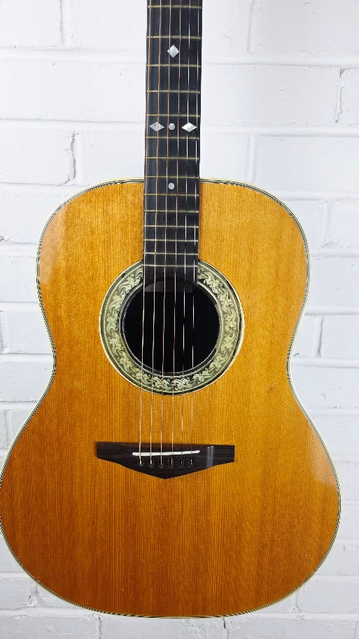 OVATION BALLADEER 1968 DELUXE ROUNDBACK ACOUSTIC GUITAR