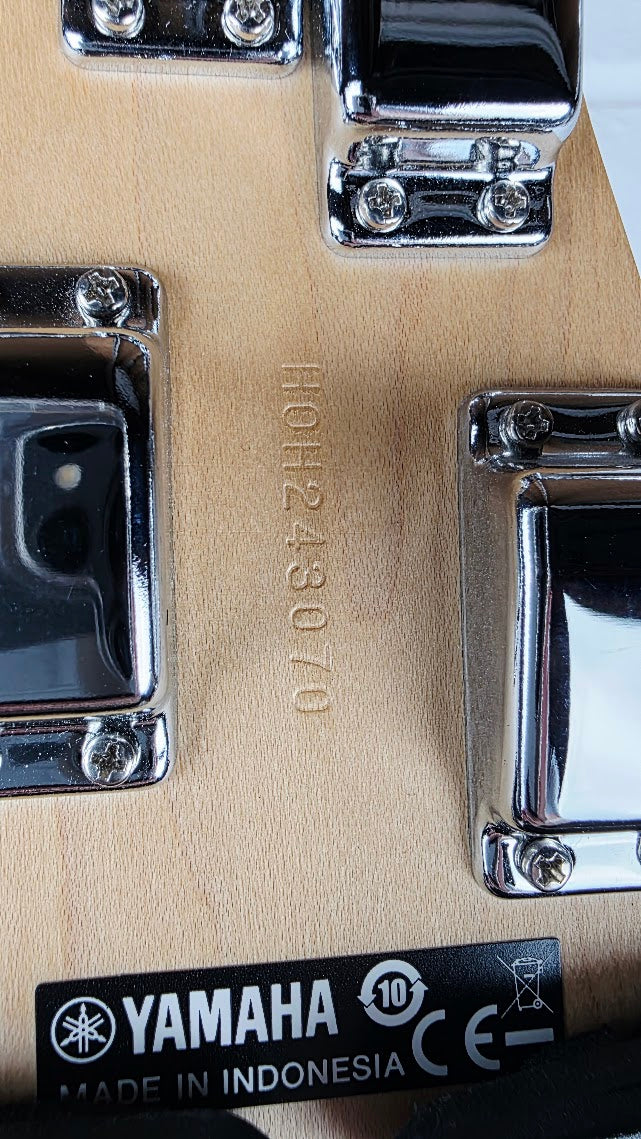 YAMAHA TRBX174 4 STRING OLD VIOLIN SUNBURST BASS GUITAR