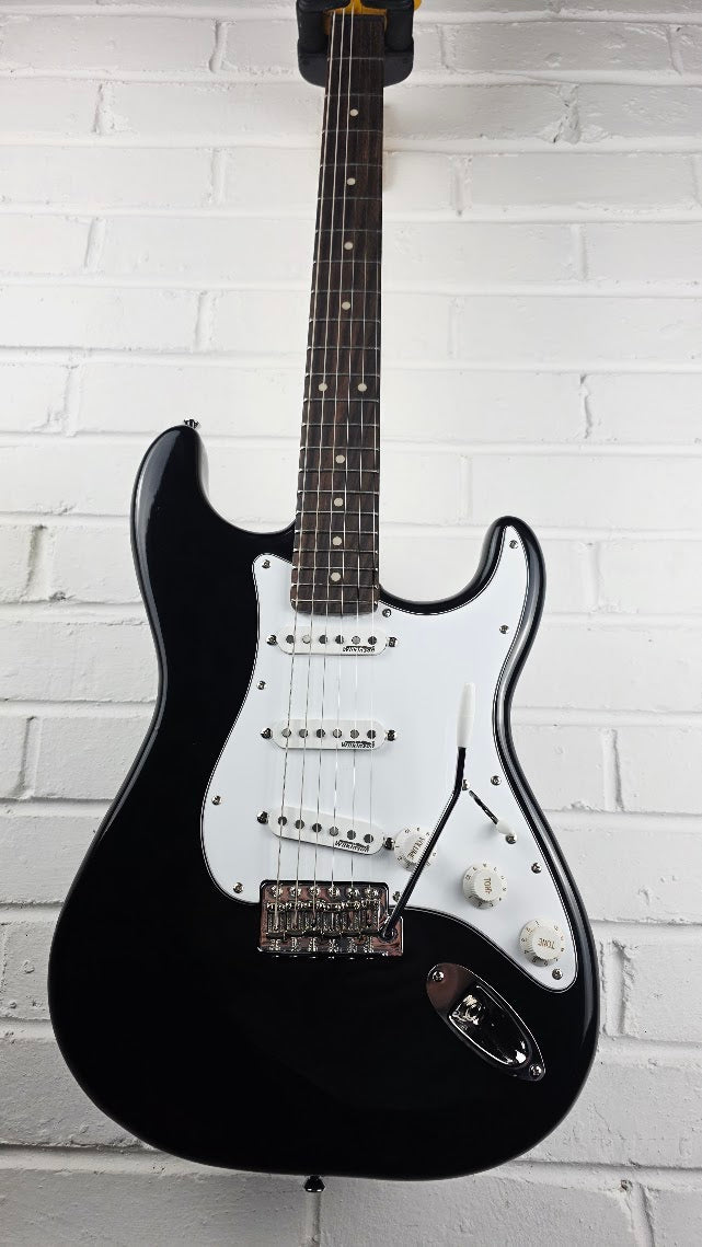 VINTAGE V6 REISSUED BLACK STRATOCASTER ELECTRIC GUITAR