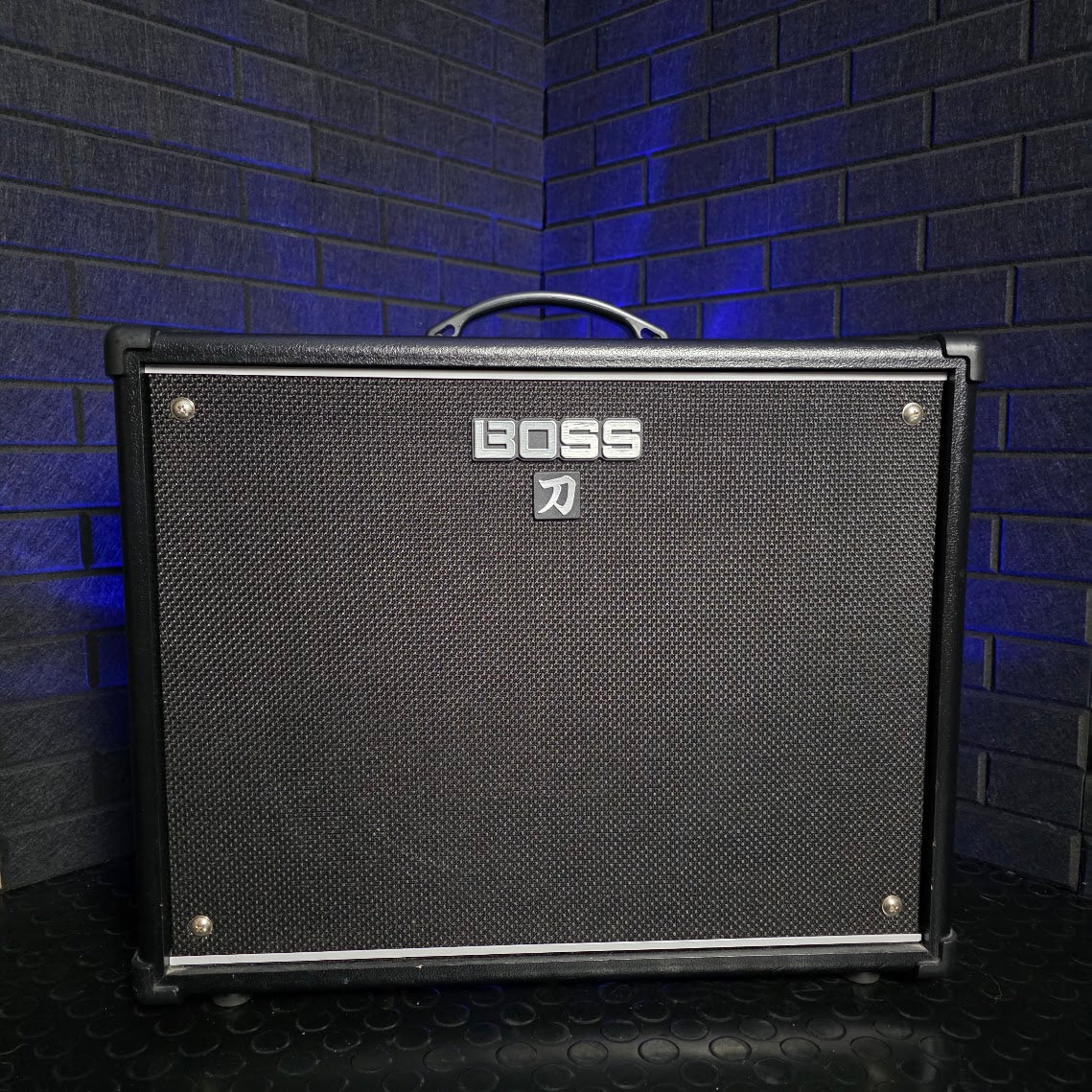 BOSS KATANA KTN100 MKI 100 WATT COMBO GUITAR AMP