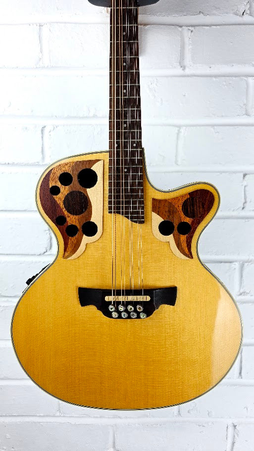 CRAFTER M85E NATURAL ELECTRO ACOUSTIC MANDOLIN + CASE