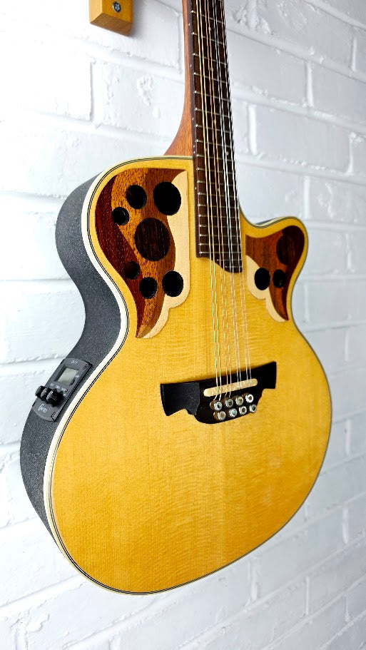 CRAFTER M85E NATURAL ELECTRO ACOUSTIC MANDOLIN + CASE