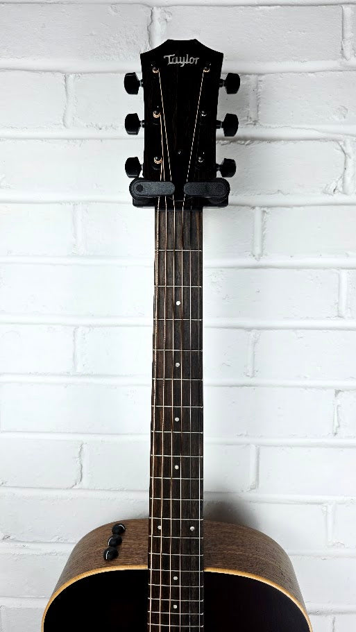 TAYLOR AD12E SB SUNBURST AMERICAN DREAM ELECTRO ACOUSTIC GUITAR + TAYLOR CASE