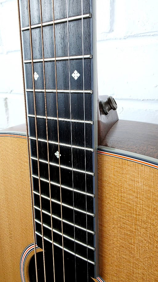 MARTIN D-16E 2015 ELECTRO ACOUSTIC GUITAR + MARTIN HARD CASE