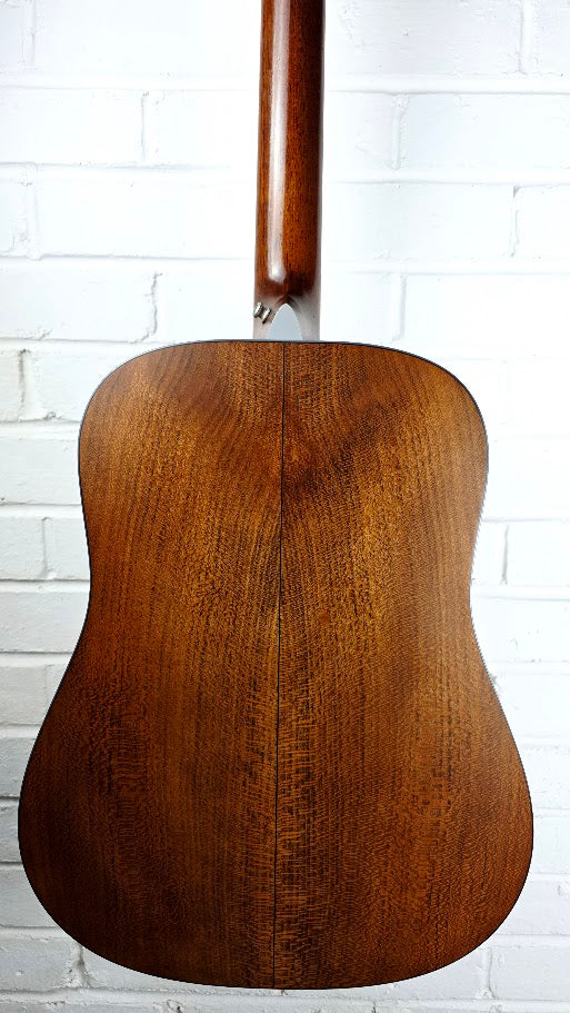 MARTIN D-16E 2015 ELECTRO ACOUSTIC GUITAR + MARTIN HARD CASE