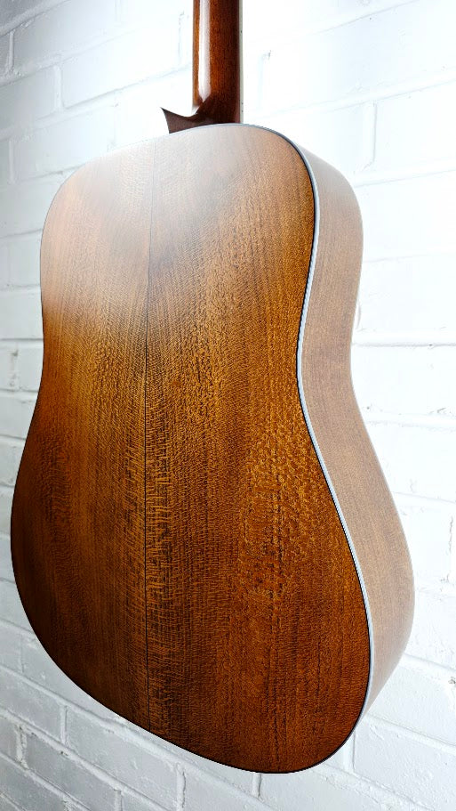MARTIN D-16E 2015 ELECTRO ACOUSTIC GUITAR + MARTIN HARD CASE