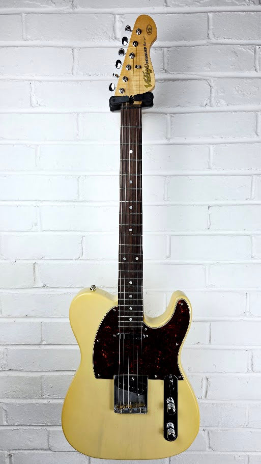 VINTAGE REISSUED SERIES V2 BLONDE TELECASTER ELECTRIC GUITAR