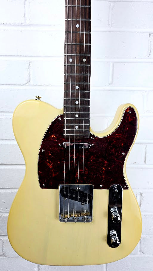 VINTAGE REISSUED SERIES V2 BLONDE TELECASTER ELECTRIC GUITAR