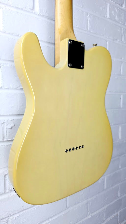 VINTAGE REISSUED SERIES V2 BLONDE TELECASTER ELECTRIC GUITAR