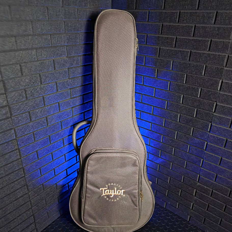 TAYLOR AD12E SB SUNBURST AMERICAN DREAM ELECTRO ACOUSTIC GUITAR + TAYLOR CASE