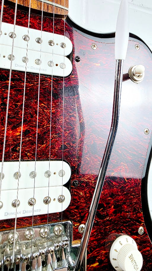 FENDER SQUIER JAGMASTER SUNBURST 2004 ELECTRIC GUITAR