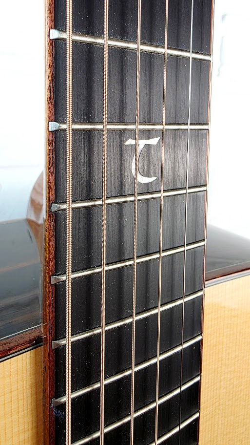 TANGLEWOOD JAVA TJ3E PARLOUR ACOUSTIC GUITAR