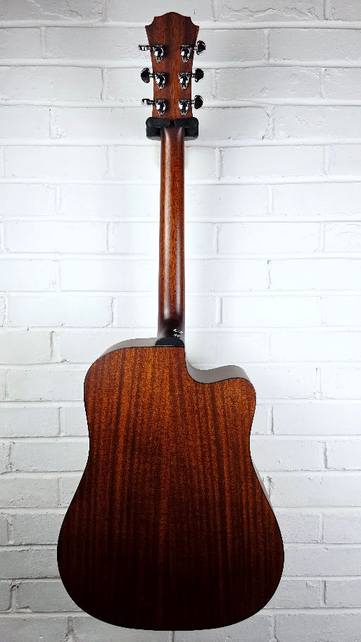 FRESHMAN FA200CELH LEFT HANDED ELECTRO ACOUSTIC GUITAR