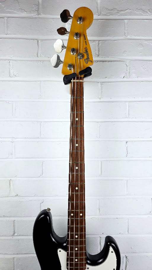 FENDER 1984 MIJ JAZZ BASS BLACK SERIAL E968853
