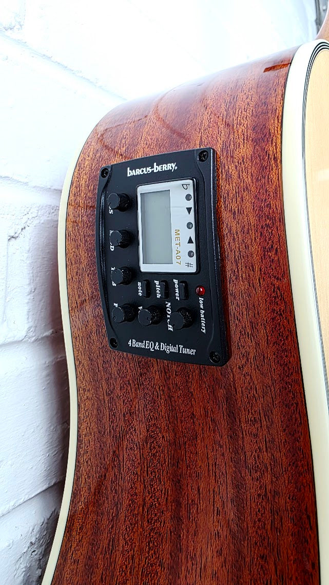 WASHBURN WD7SCE-O NATURAL ELECTRO ACOUSTIC GUITAR