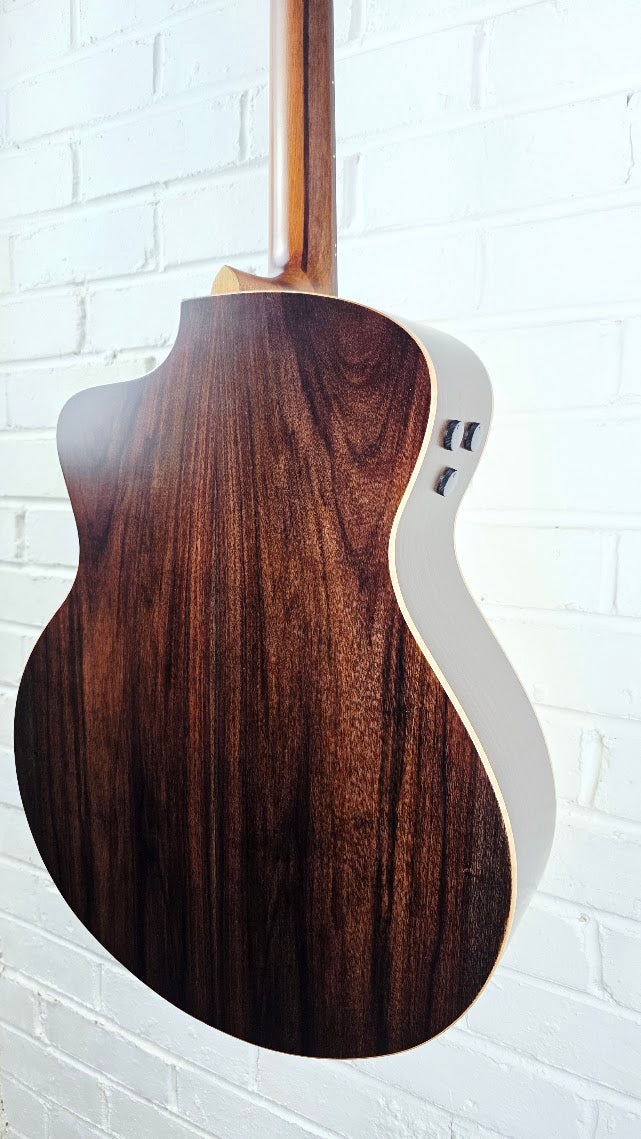 IBANEZ PA300E NSL JUMBO ELECTRO ACOUSTIC GUITAR