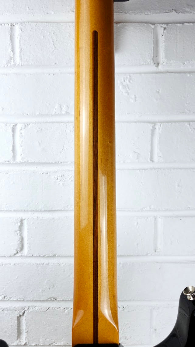 FENDER CLASSIC SERIES 50s STRATOCASTER MIM 2004 BLACK ELECTRIC GUITAR