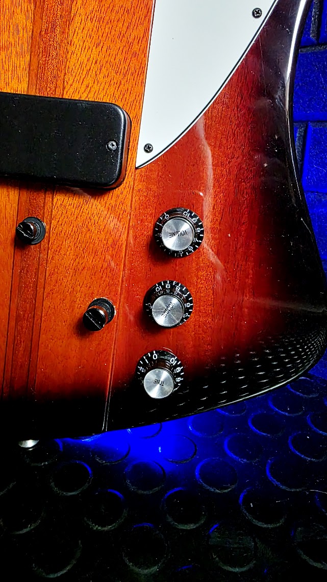 *SPARES/REPAIR* EPIPHONE THUNDERBIRD CLASSIC IV PRO SUNBURST BASS GUITAR