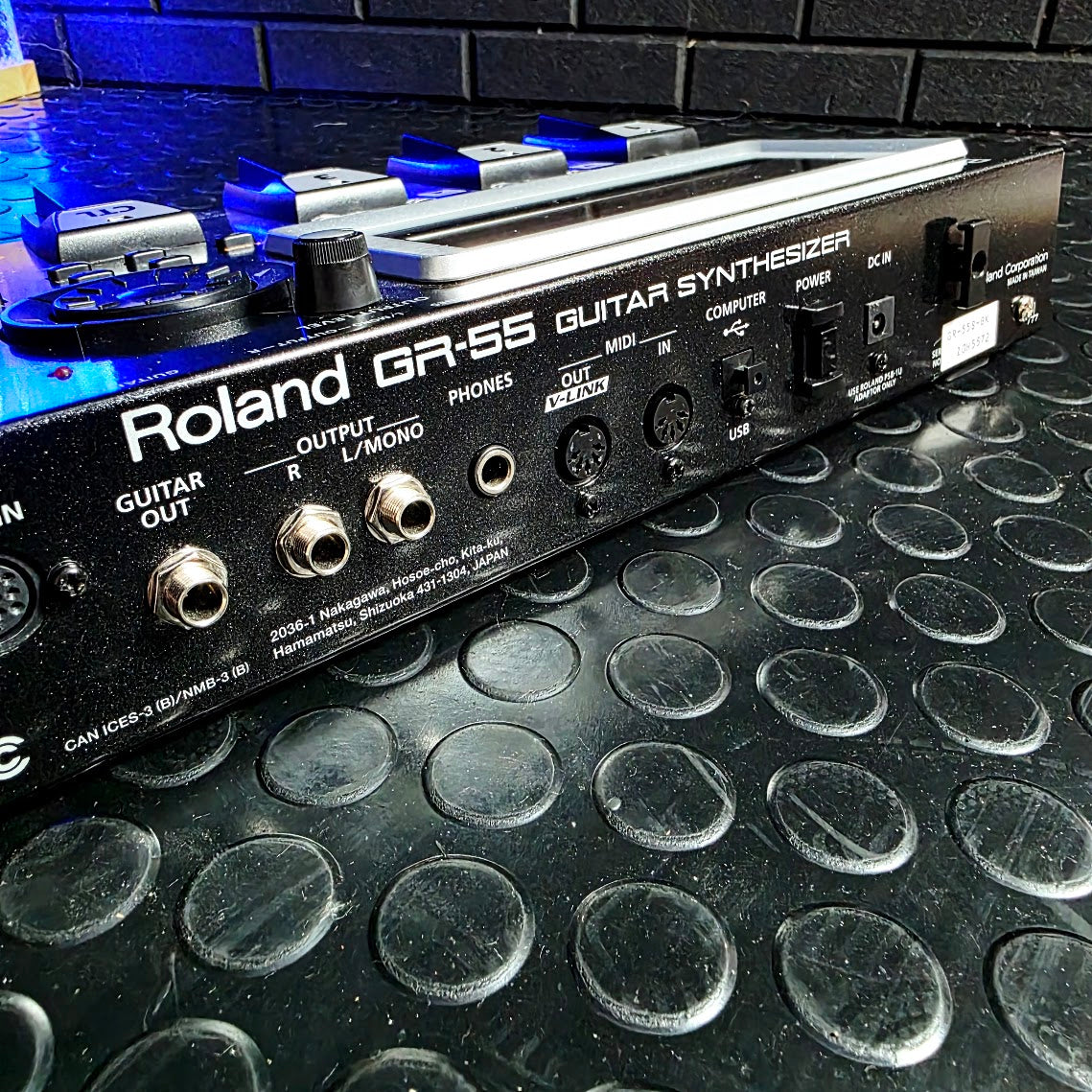 ROLAND GR-55S BLACK GUITAR SYNTHESIZER