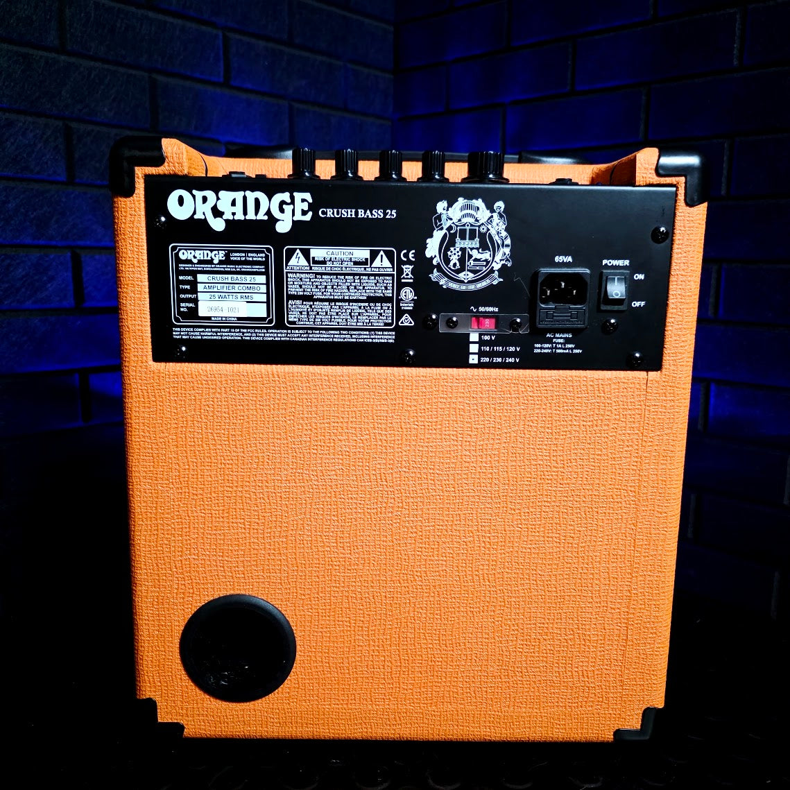 ORANGE CRUSH BASS 25 COMBO SOLID STATE AMP