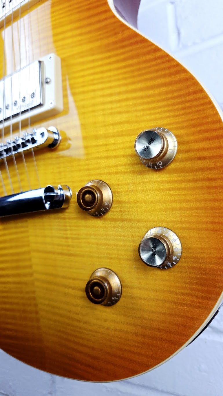 VINTAGE V100 REISSUED PGM LEMON DROP LES PAUL ELECTRIC GUITAR