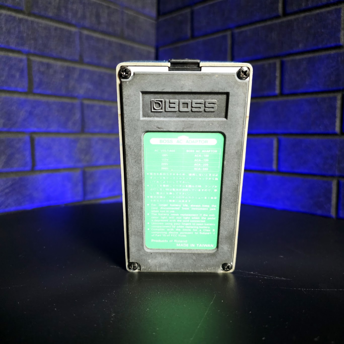 BOSS CE-3 CHORUS GREEN LABEL 80s VINTAGE PEDAL WITH BOX