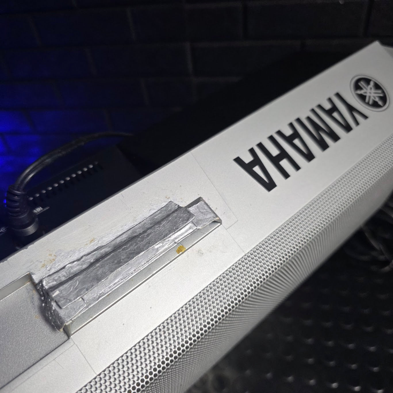 YAMAHA PSR S710 61 KEY ARRANGER WORKSTATION KEYBOARD