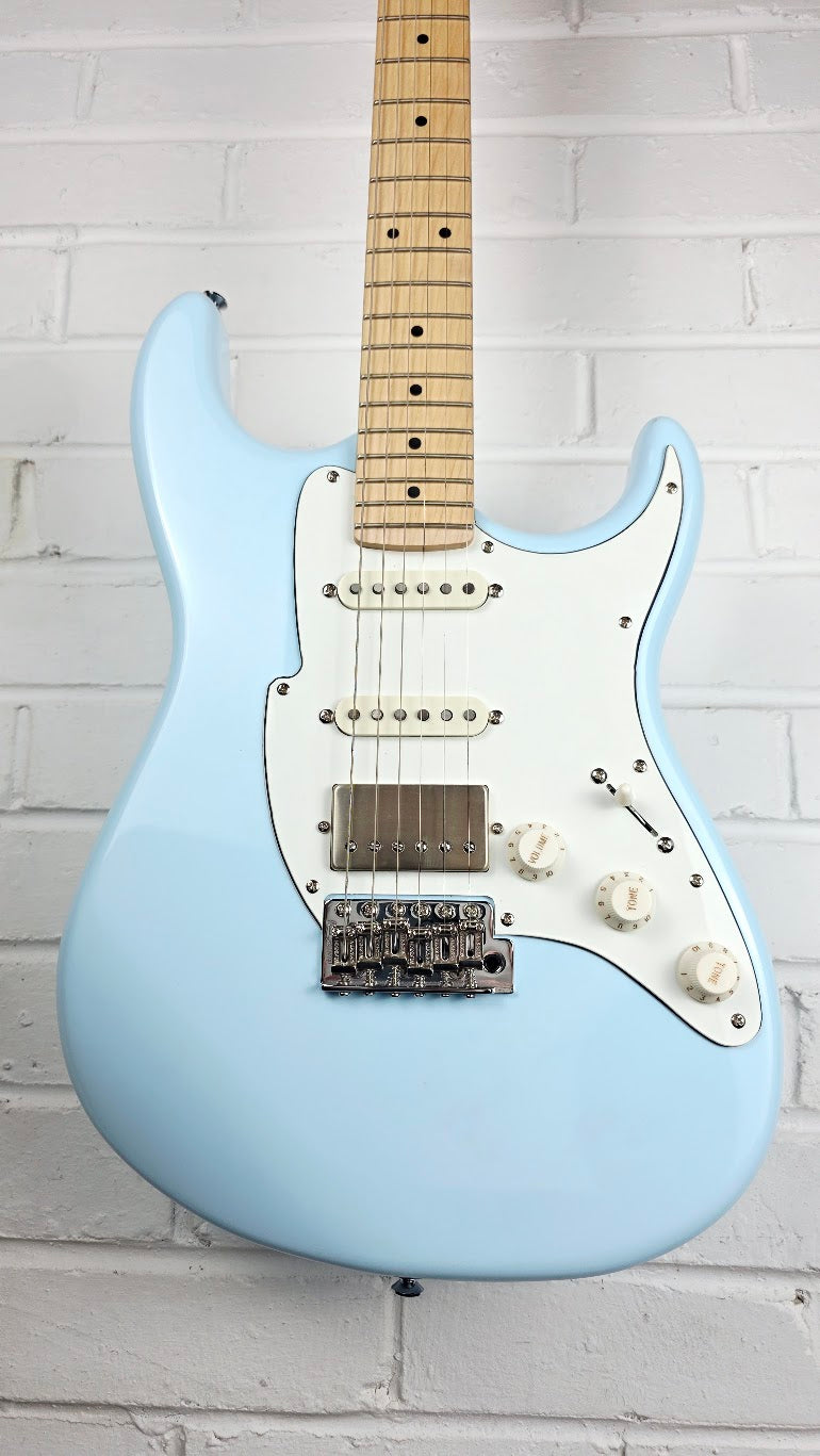 FRET KING CORONA LAGUNA BLUE ELECTRIC GUITAR + CASE