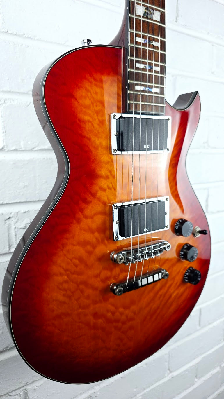 IBANEZ ART520 QUILTED MAPLE HONEY SUNBURST ELECTRIC GUITAR