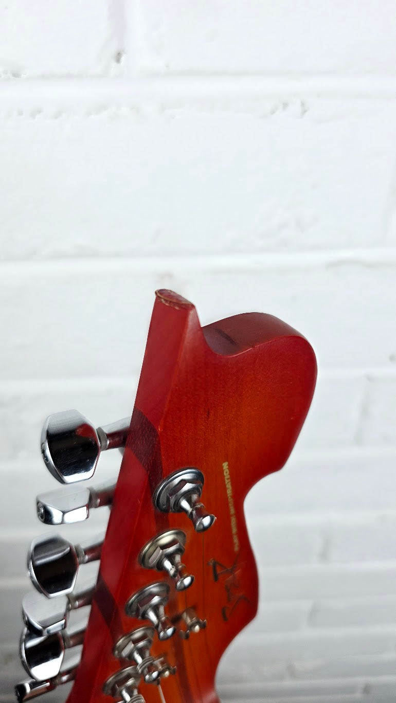 SPEAR THRU NECK STRATOCASTER ELECTRIC GUITAR