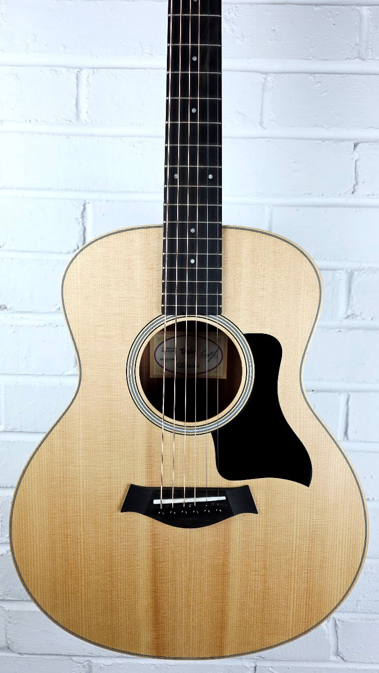 TAYLOR GS MINI E ROSEWOOD ELECTRO ACOUSTIC GUITAR + TAYLOR CASE