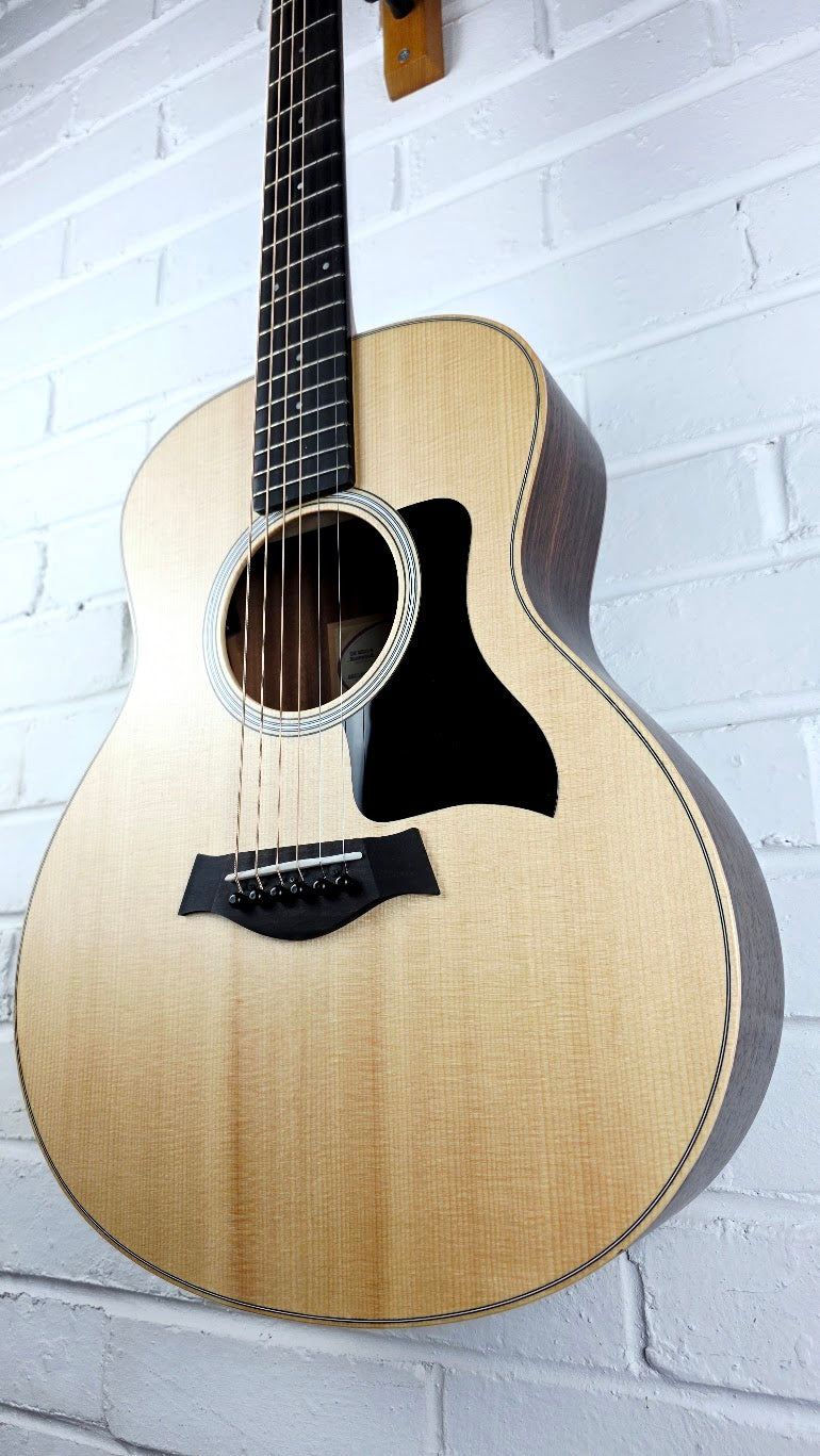 TAYLOR GS MINI E ROSEWOOD ELECTRO ACOUSTIC GUITAR + TAYLOR CASE