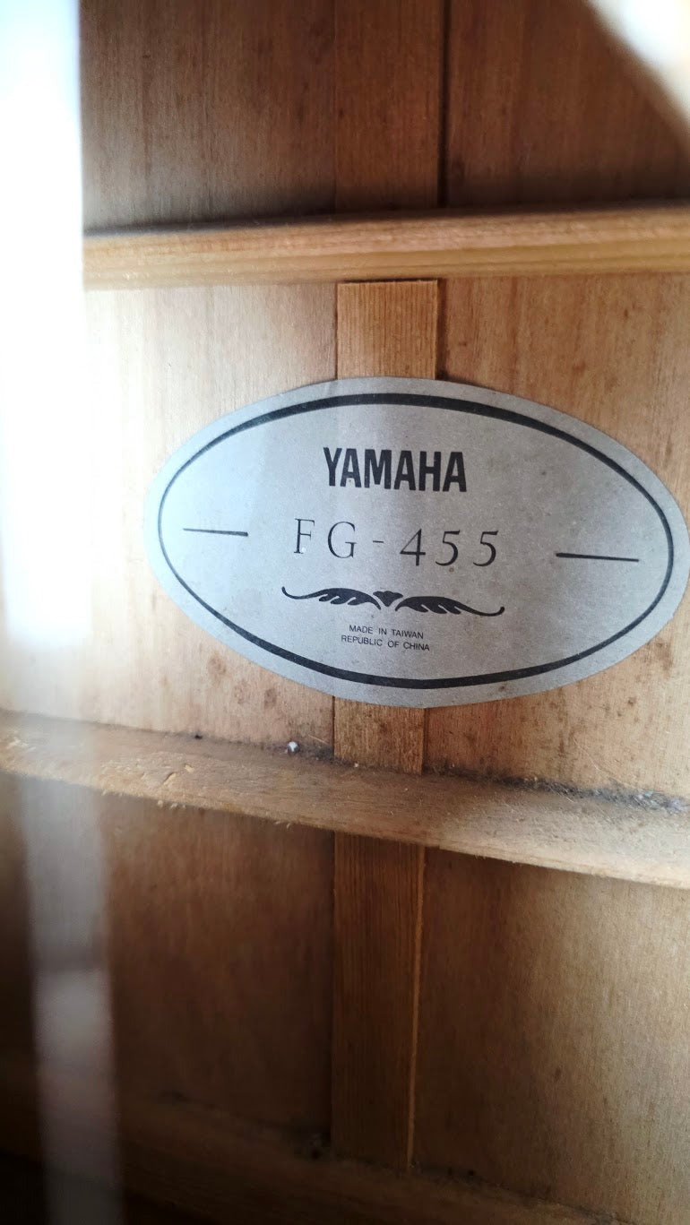 YAMAHA FG455 1980s SUNBURST ACOUSTIC GUITAR