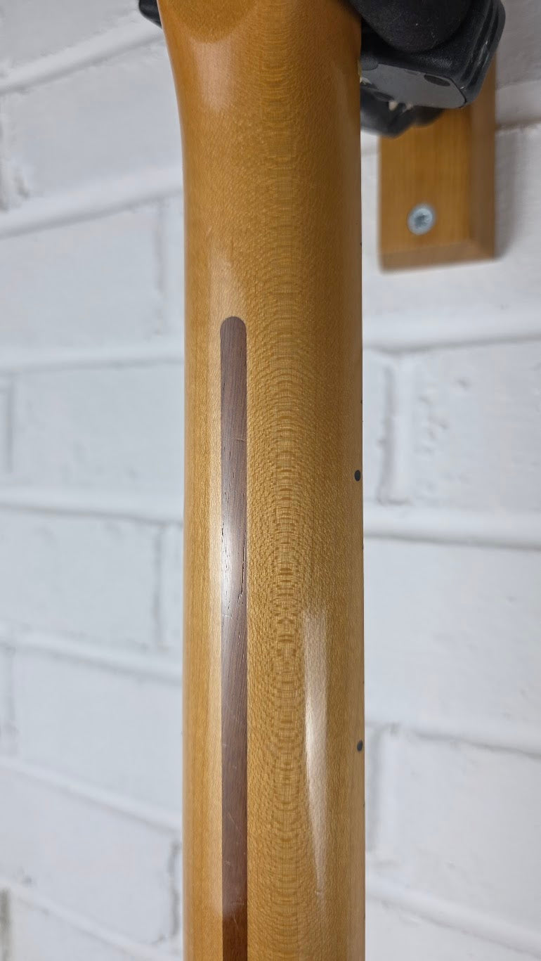 FENDER 1992 TELECASTER LAKE PLACID BLUE MIM ELECTRIC GUITAR