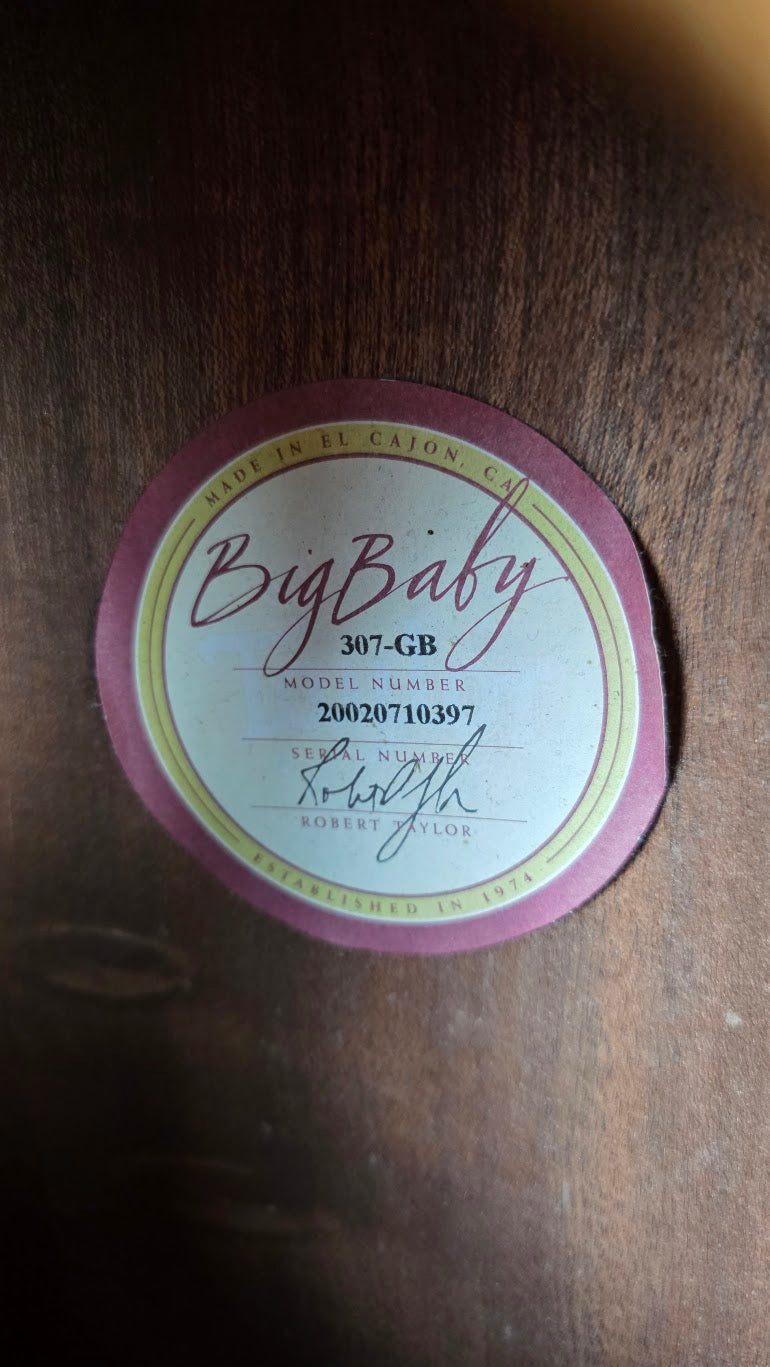 TAYLOR BIG BABY 307-GB ACOUSTIC GUITAR + TAYLOR CASE