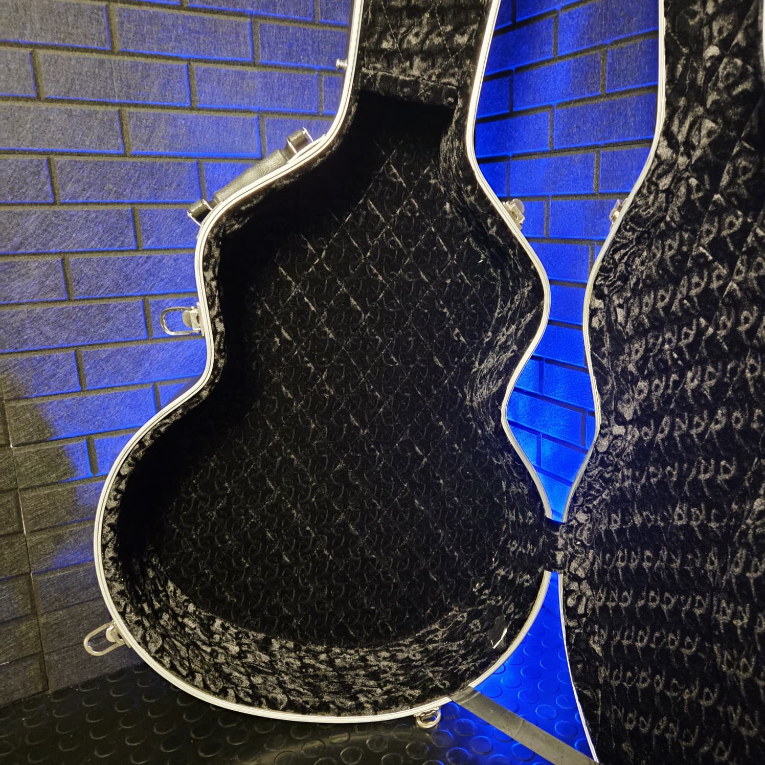 KINSMAN ACOUSTIC BASS ABS HARD CASE