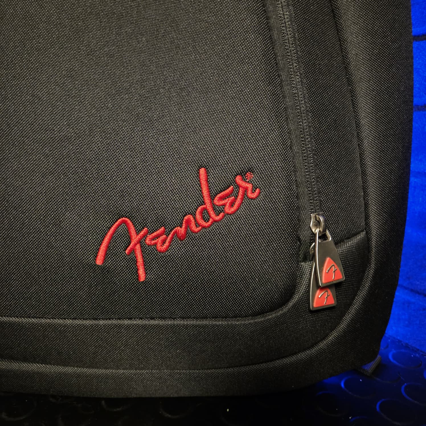 OFFICIAL FENDER ELECTRIC BASS GUITAR PADDED GIG BAG