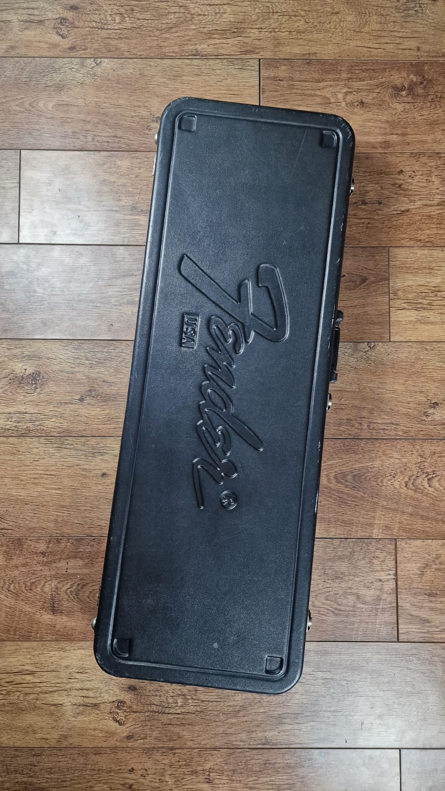 FENDER BULLET 1981 USA ROADWORN RED ELECTRIC GUITAR + OFFICIAL HARD CASE