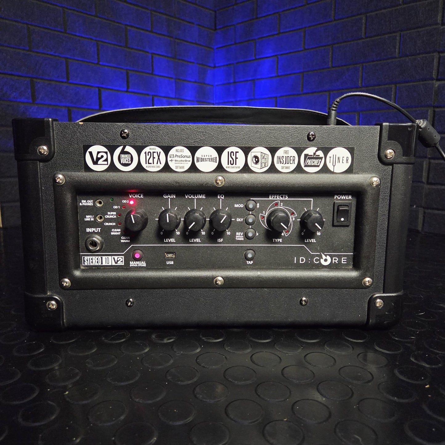 BLACKSTAR ID CORE STEREO 10 V2 BLACK COMBO GUITAR AMP