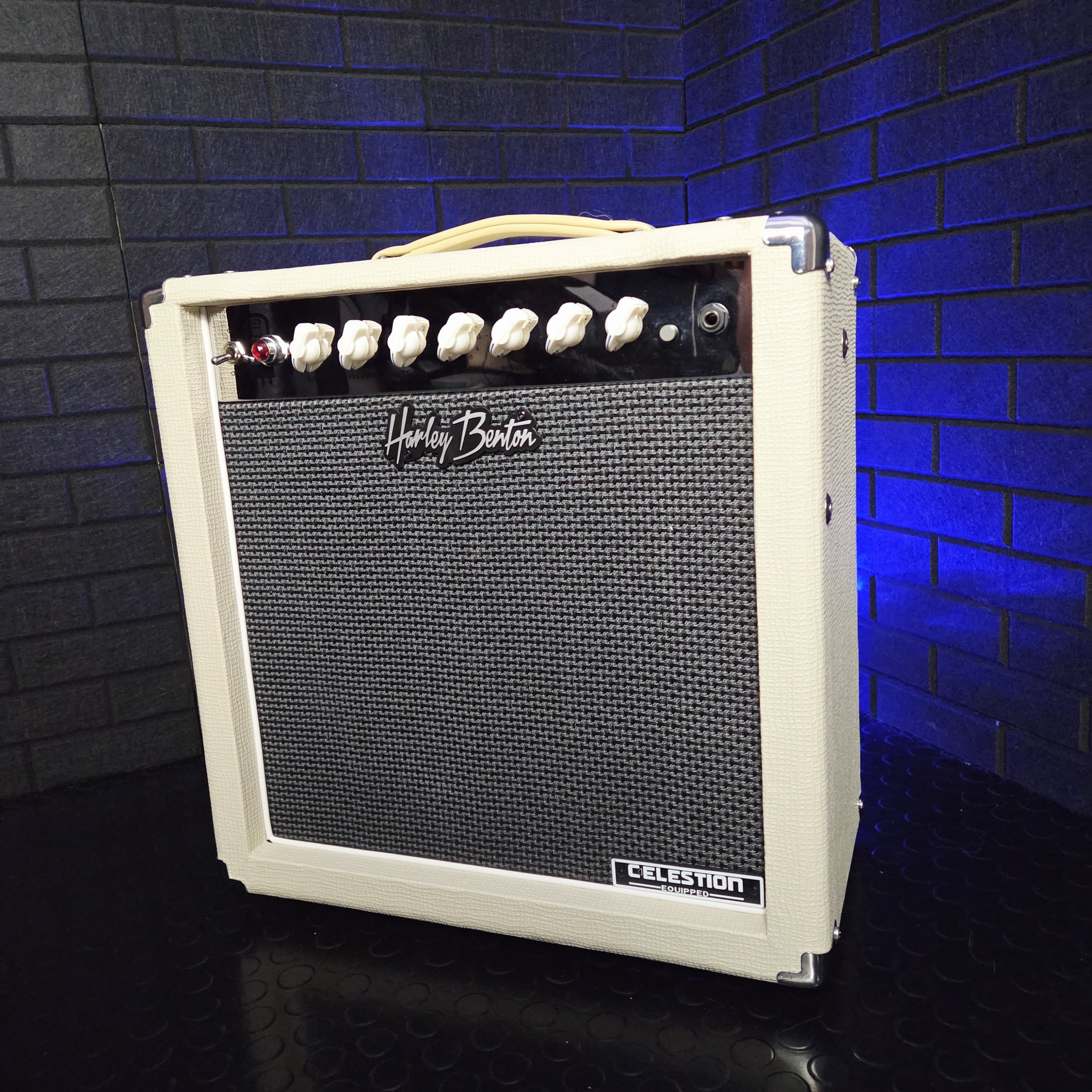 HARLEY BENTON TUBE 15 CELESTION AMP