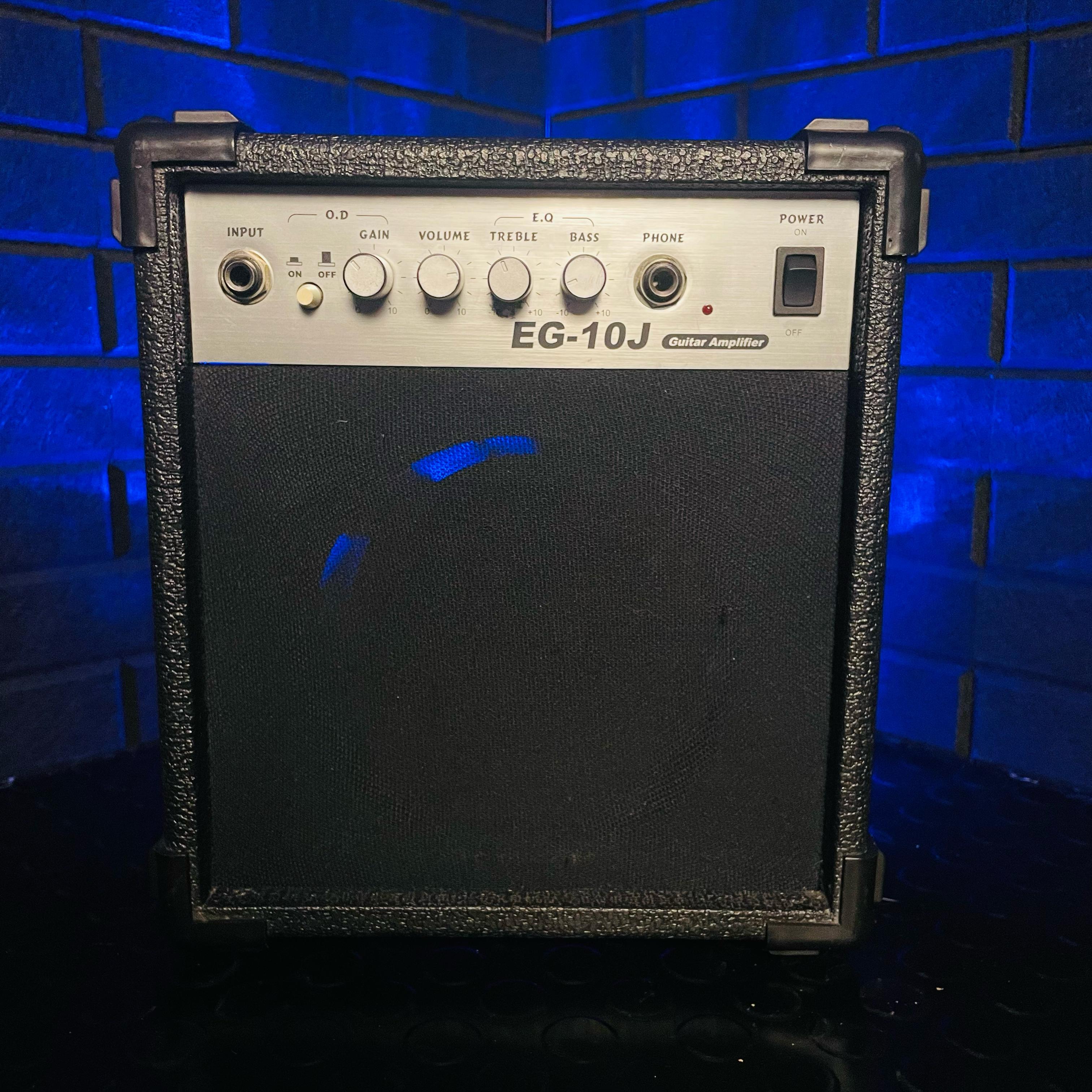 ELECA EG-10J 10 WATT ELECTRIC GUITAR AMP AMPLIFIER