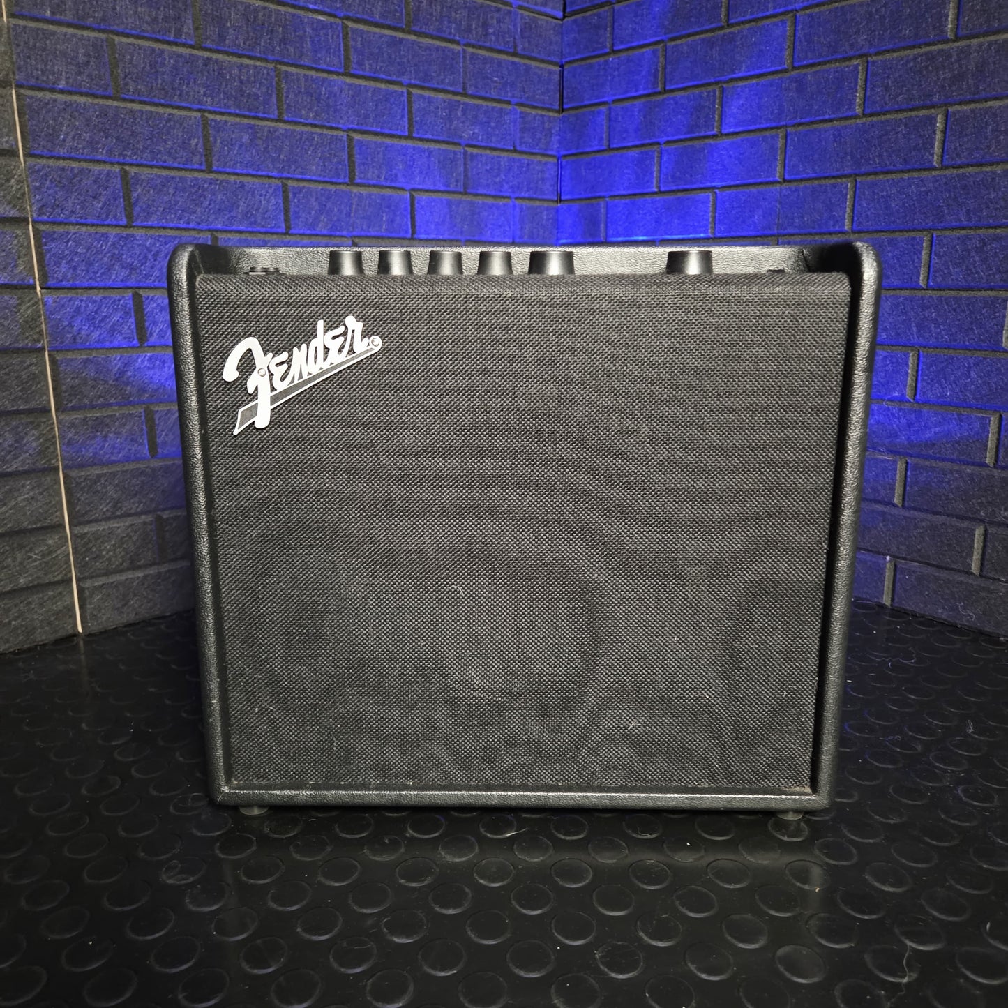 FENDER MUSTANG LT25 COMBO GUITAR AMP