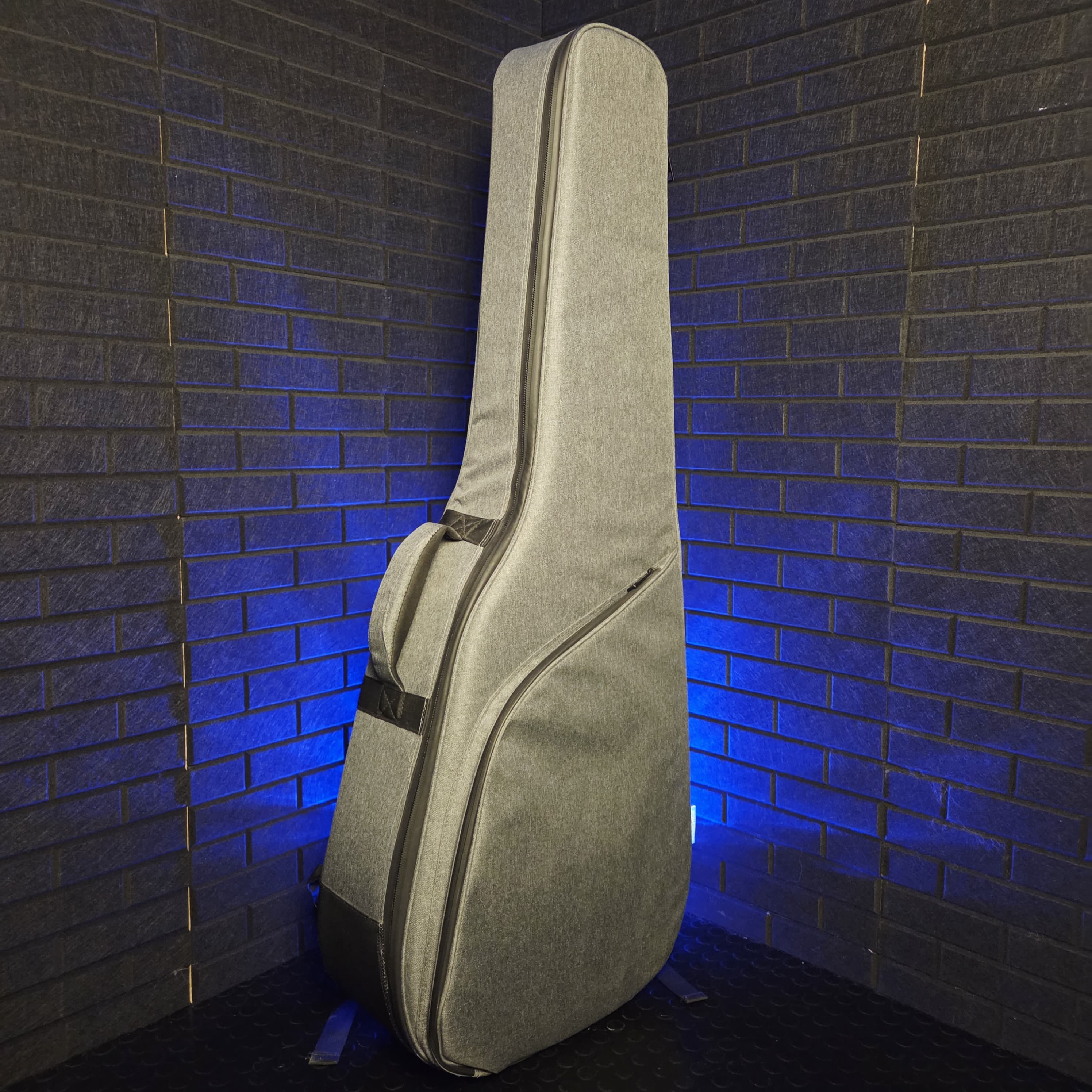 Gig Bag für Akustikgitarre Ibanez IAB724-BK kaufen| Musik Heckmann Gig Bag für Akustikgitarre Ibanez IAB724-BK kaufen| Musik Heckmann