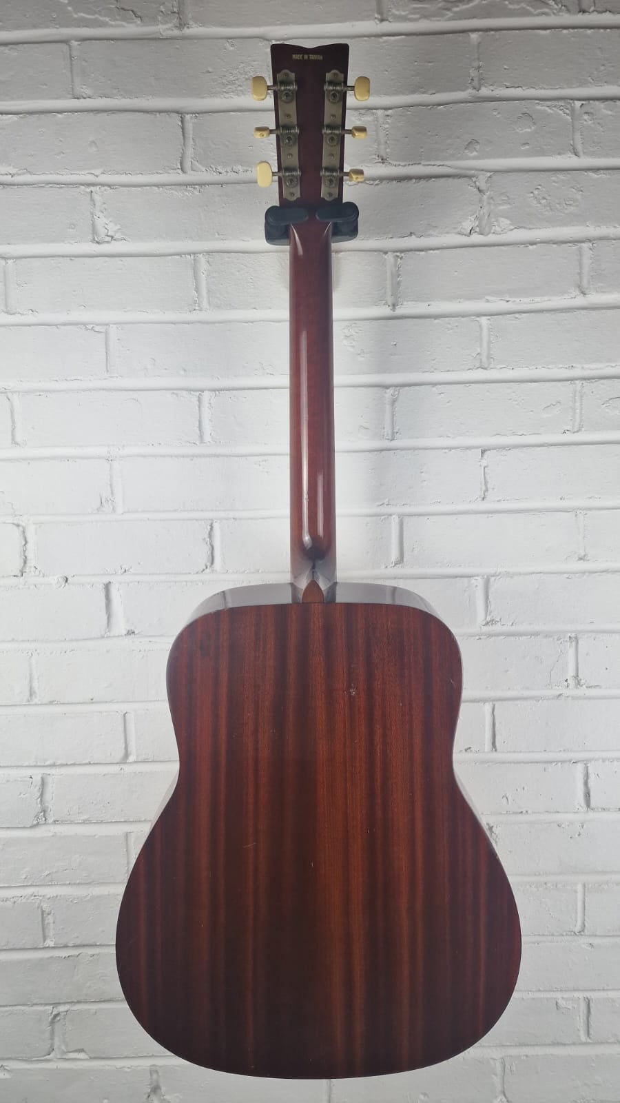 Yamaha Red Label FG-140 Acoustic Guitar