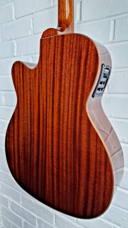 FRESHMAN APOLLO 4OC ELECTRO ACOUSTIC GUITAR